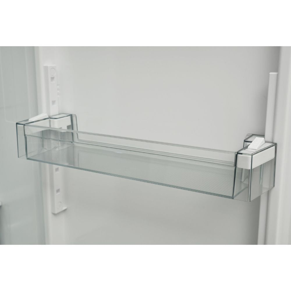 Frigorifero NO FROST 331lt con estetica glass nero classe D Sharp SJNBA31IEBGD