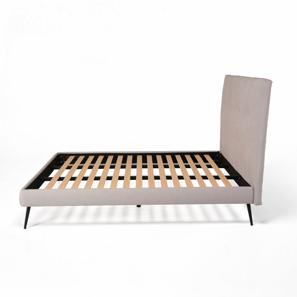 Letto matrimoniale con rete inclusa in tessuto colore grigio chiaro Stiletto