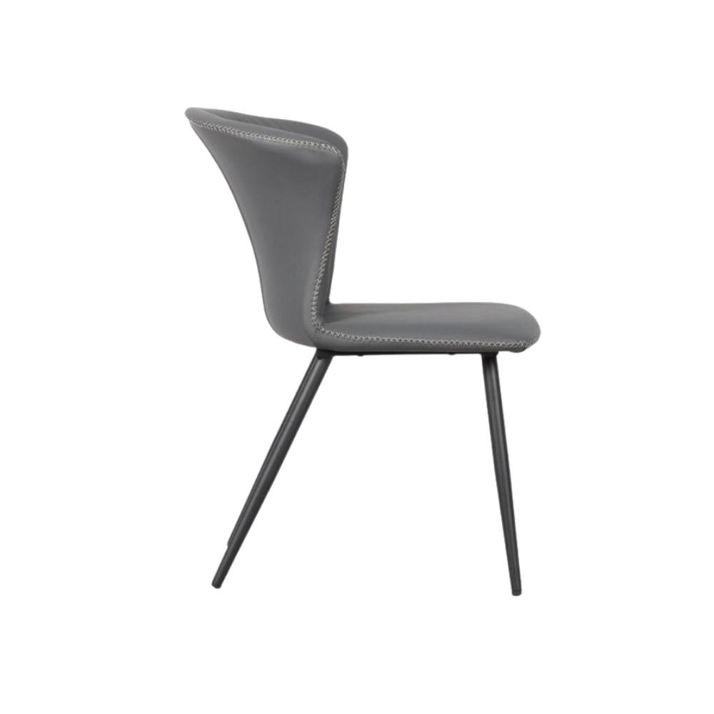 Sedia con gambe in metallo nero e schienale avvolgente colore antracite Core