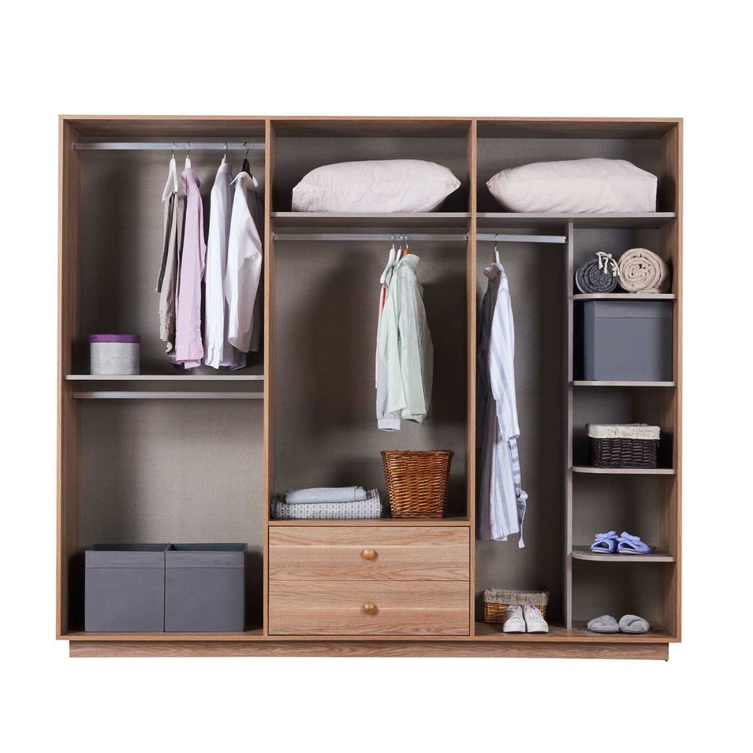 Chambre Nature coloris chêne miel effet cannage et armoire miroir