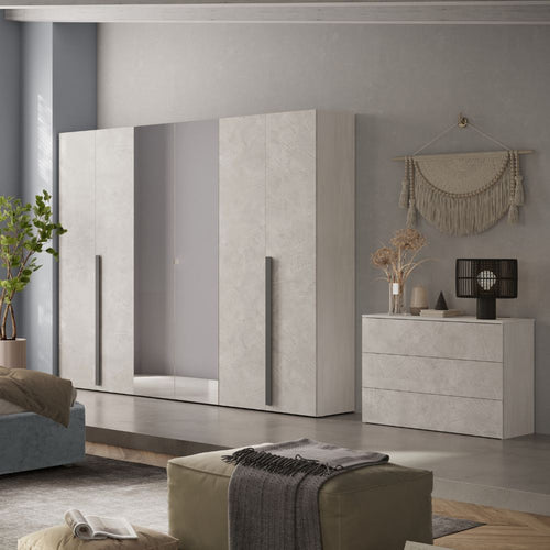 Camera da letto con armadio bianco spatolato neve e letto contenitore Ascoli grigio Aria