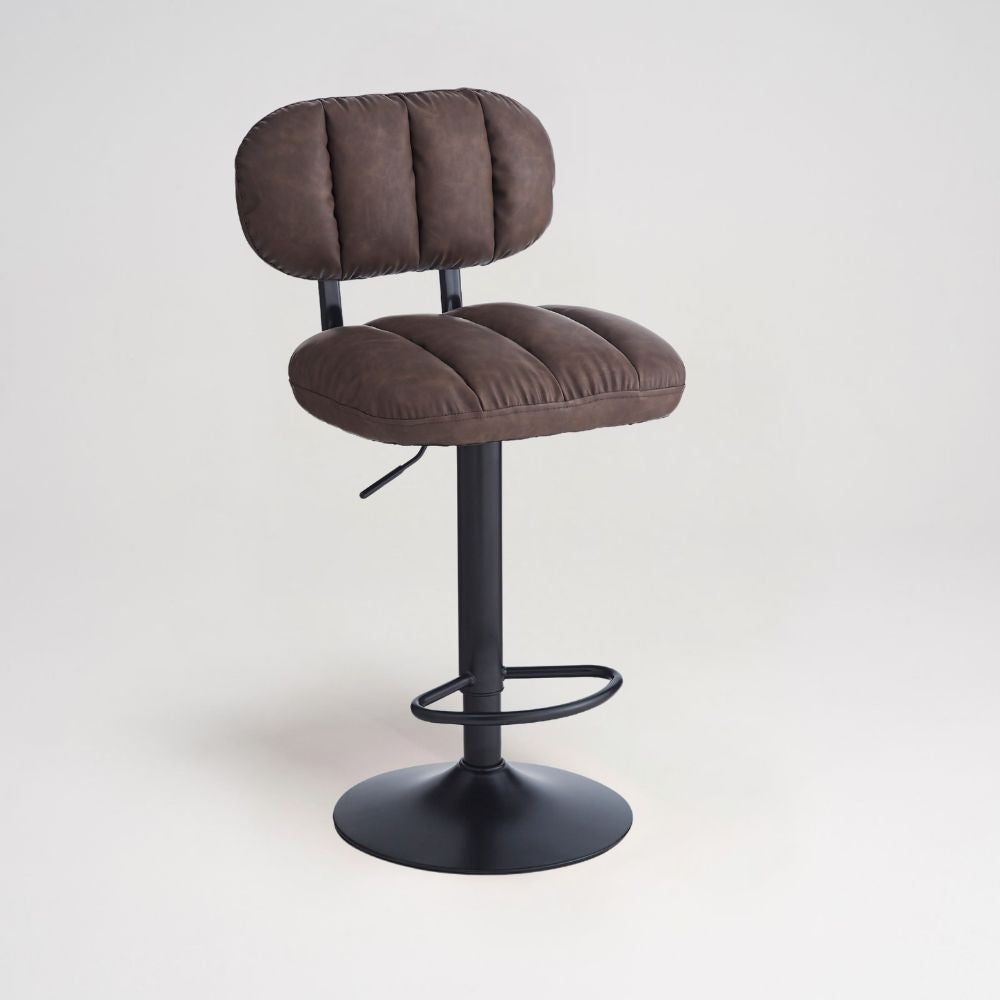 Sgabello bar ecopelle marrone Tati - Stile e comfort in un design contemporaneo