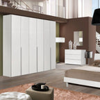 Camera Urano con armadio 6 ante battenti e letto in legno colore bianco larice