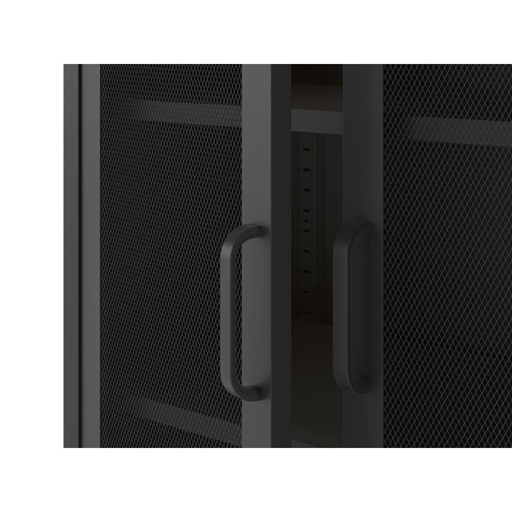 Credenza alta in metallo Diora nero con 2 ante reticolate e 3 ripiani - Design industriale, anima versatile