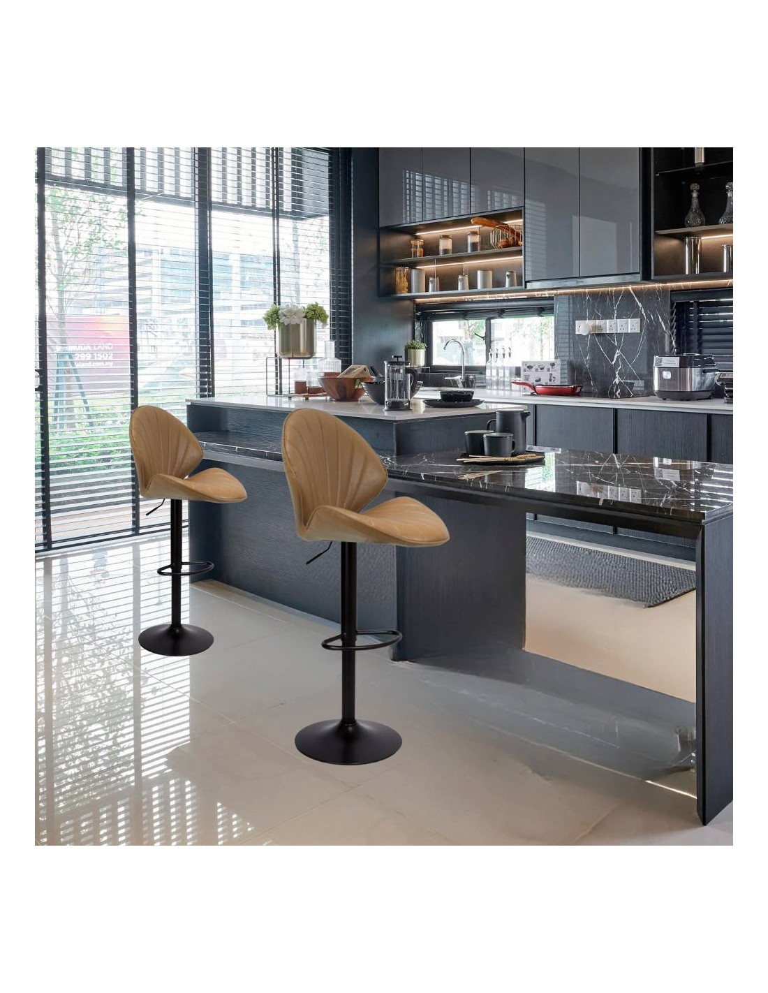 Sgabello regolabile con seduta in ecopelle colore tortora con base metallo nero - Tunn