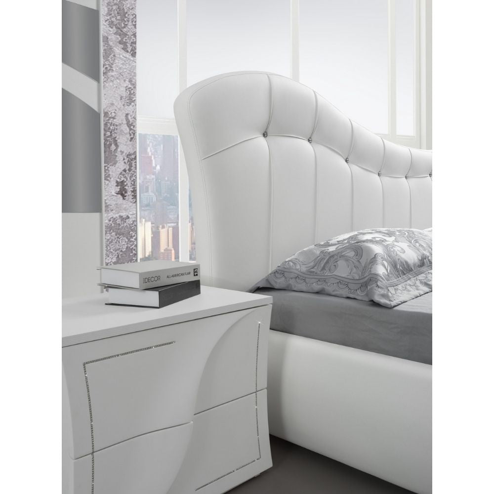 Komplettes Schlafzimmer in Lärche Weiß - Mabel