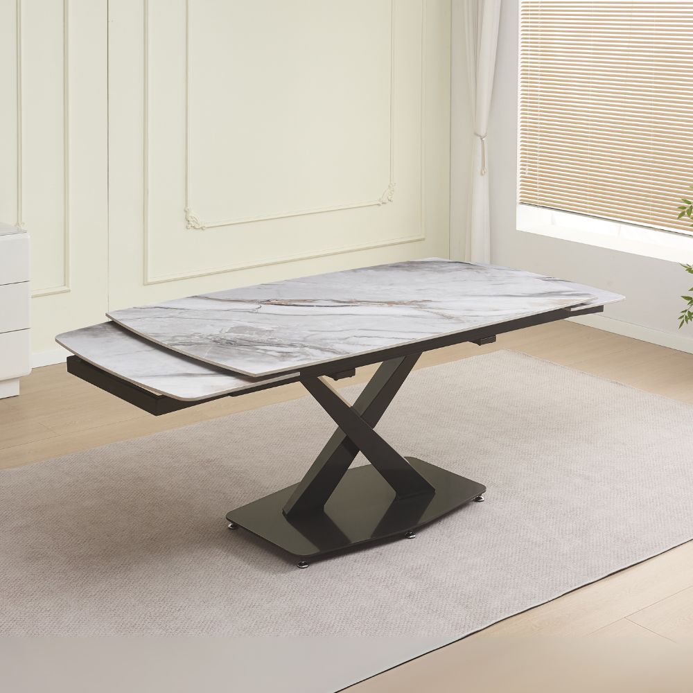 Tavolo allungabile con piano in ceramica effetto marmo bianco e gambe in titanio lucido 165x90x76H Moritz