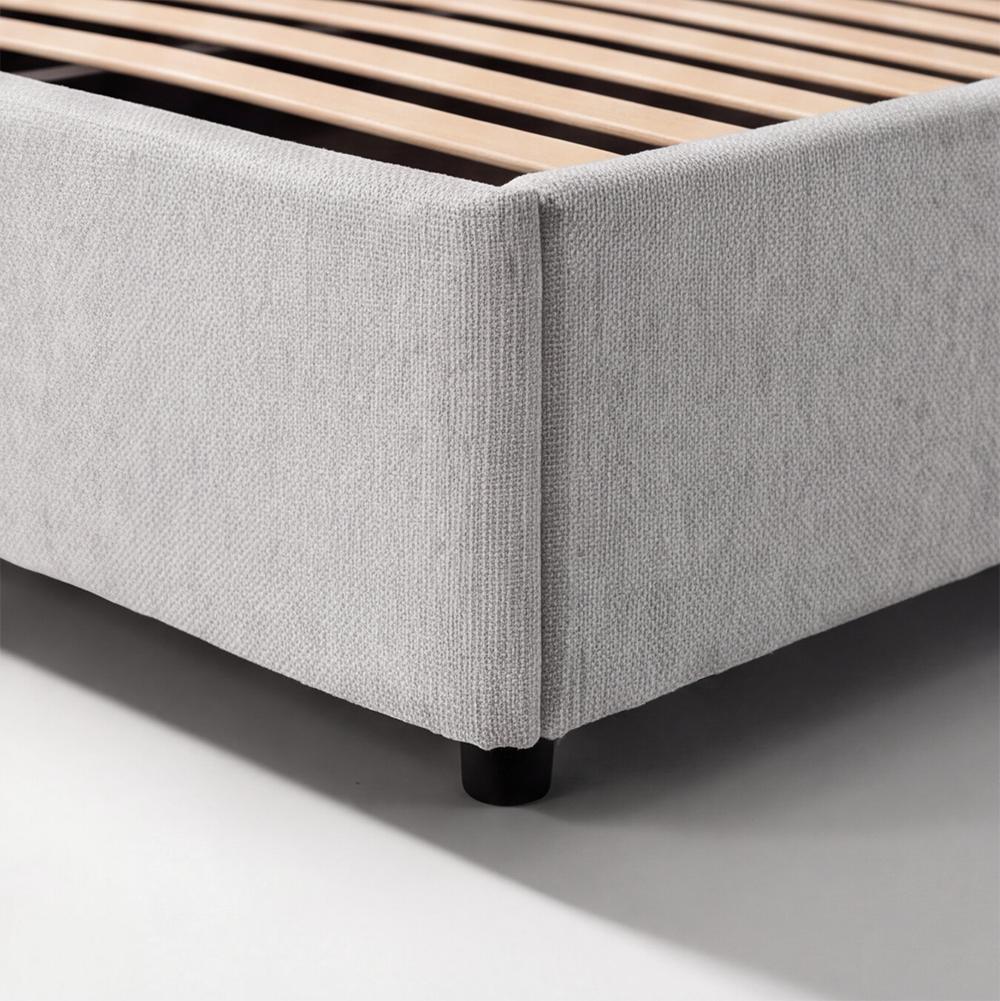 Letto una piazza e mezza contenitore in tessuto Aragon grigio chiaro 120x190 Sofaback