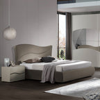 Camera da letto con letto contenitore e armadio 2 ante scorrevoli colore grigio Soave