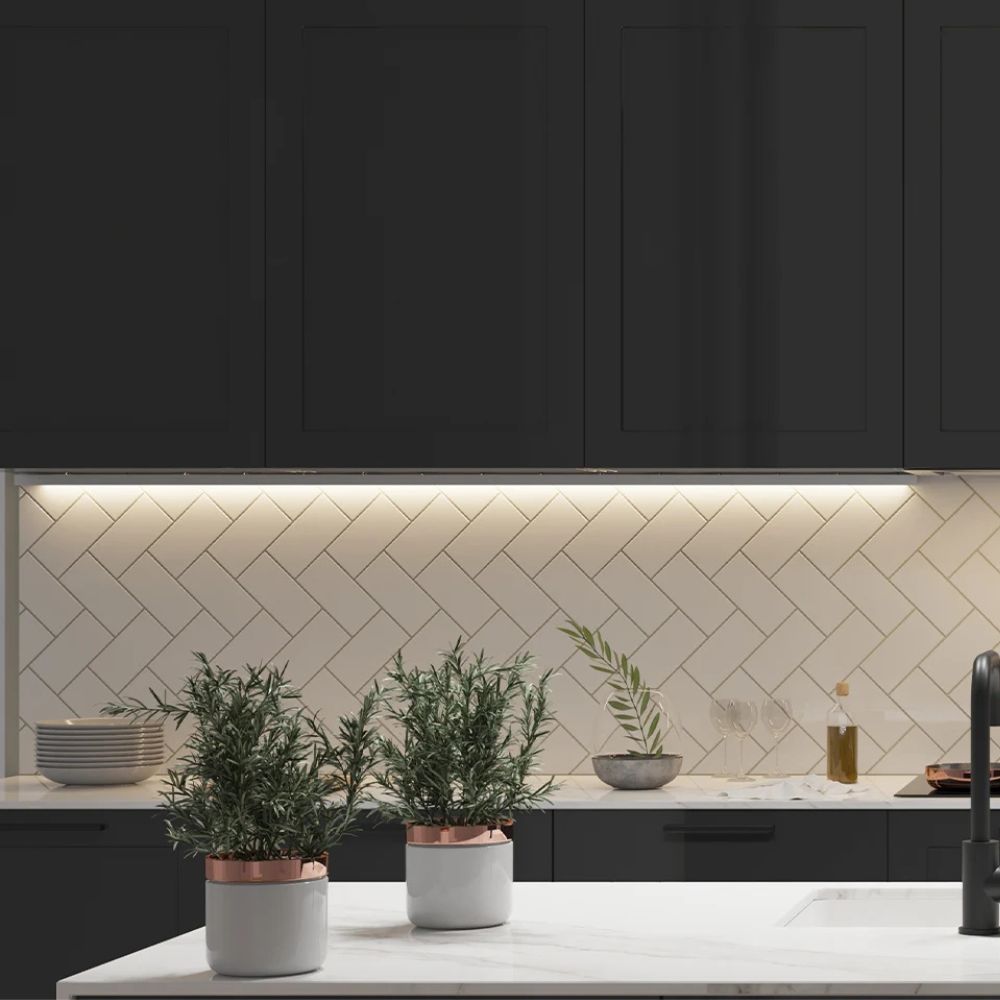 Profilo LED P46 nero opaco 120 cm