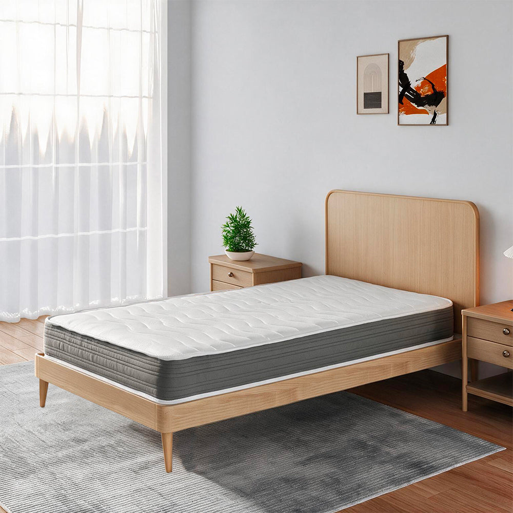 Hypoallergene und milbendichte Einzelmatratze Silver 90x200x18H
