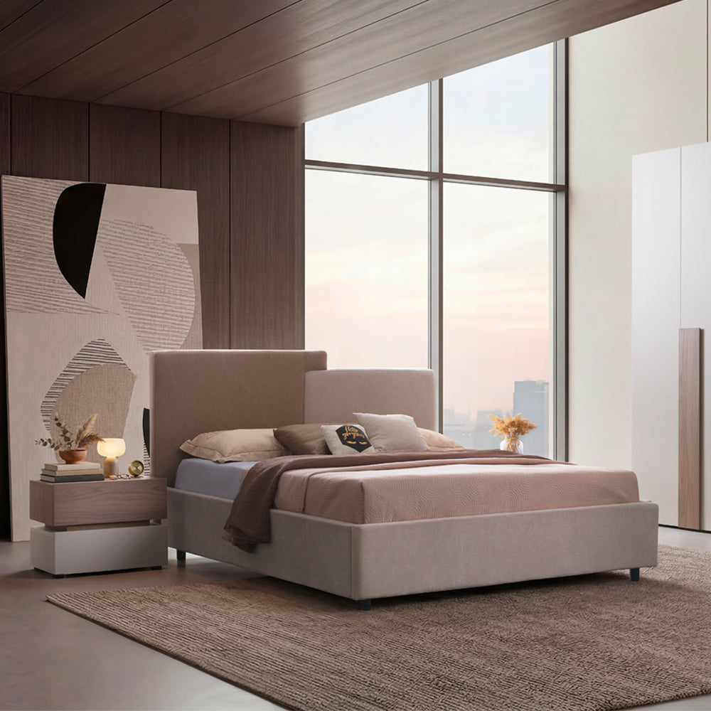 Camera da letto con letto contenitore e armadio 6 ante grigio chiaro e vanguard Malena