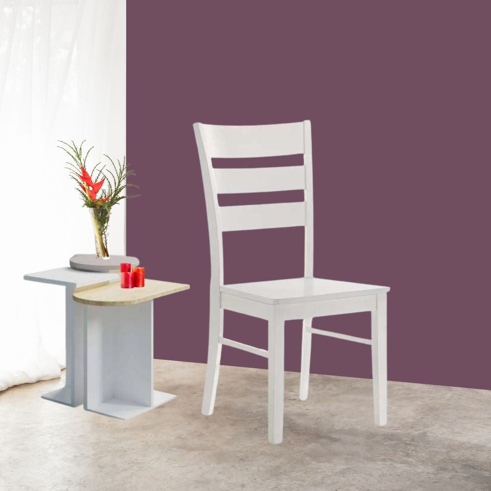 Lot de 2 chaises en bois coloris blanc avec dossier à trois lattes - Lisa