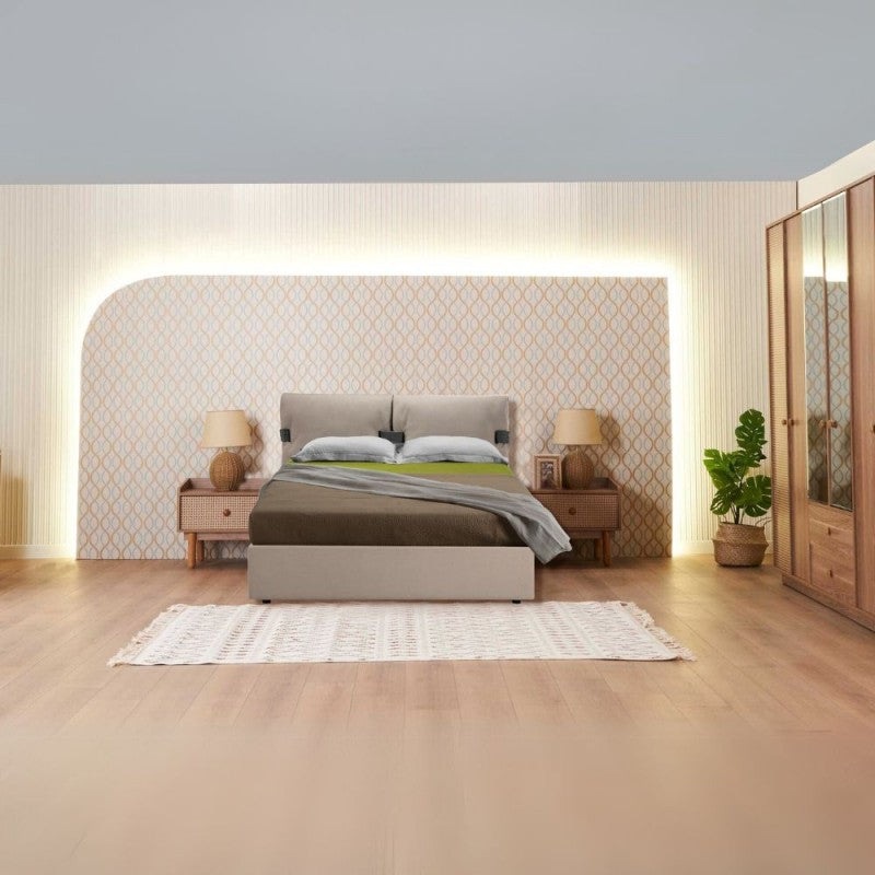 Chambre Nature coloris chêne miel effet cannage et armoire miroir