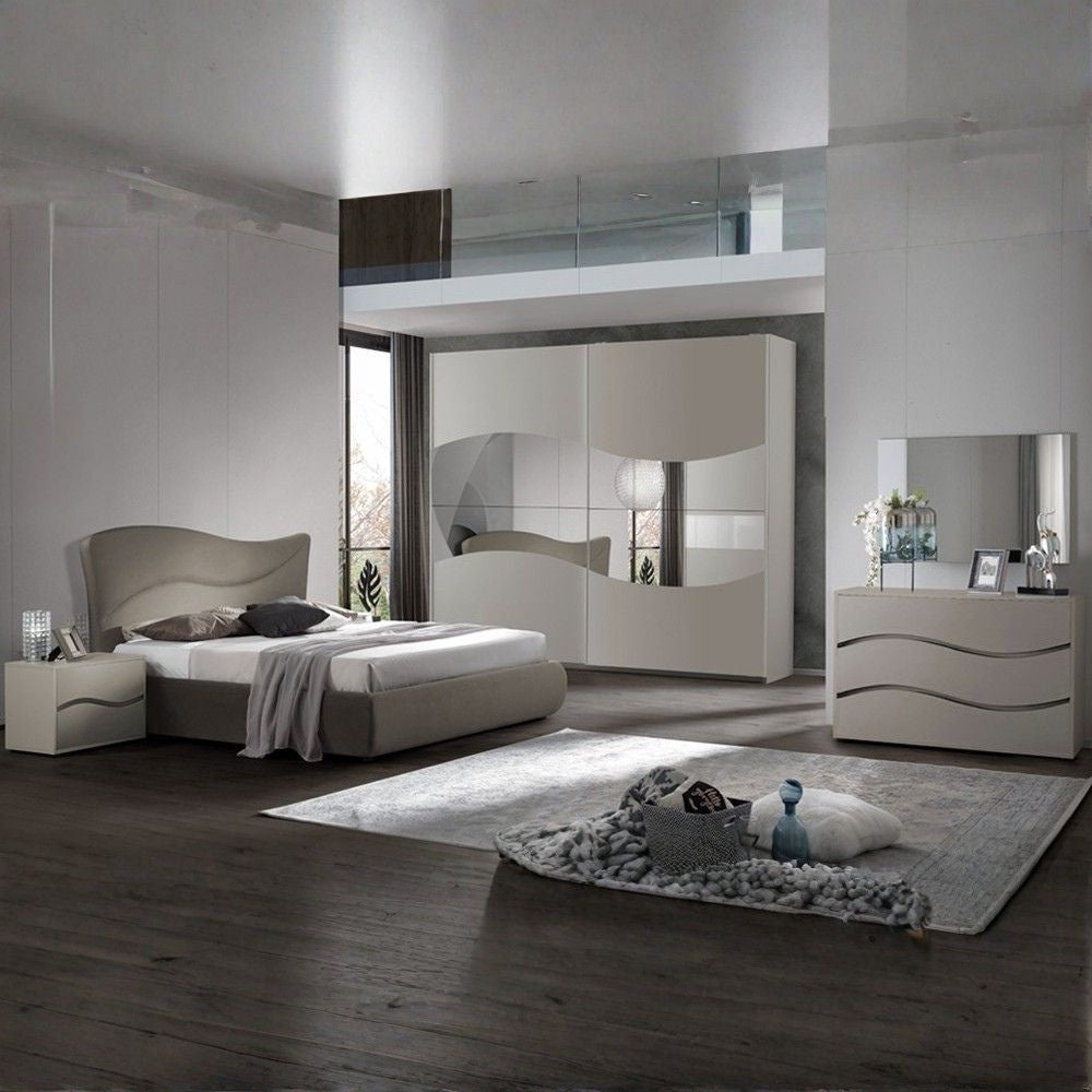 Camera da letto con letto contenitore e armadio 2 ante scorrevoli colore grigio Soave