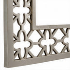 Specchio decorativo rettangolare da parete 48x67 cm champagne con cornice traforata a quadrifoglio MRHW8903