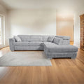 Ecksofa Carovigno mit rechter Ottomane und Stauraum-Pouf 270x240x75H aus grauem Teddystoff