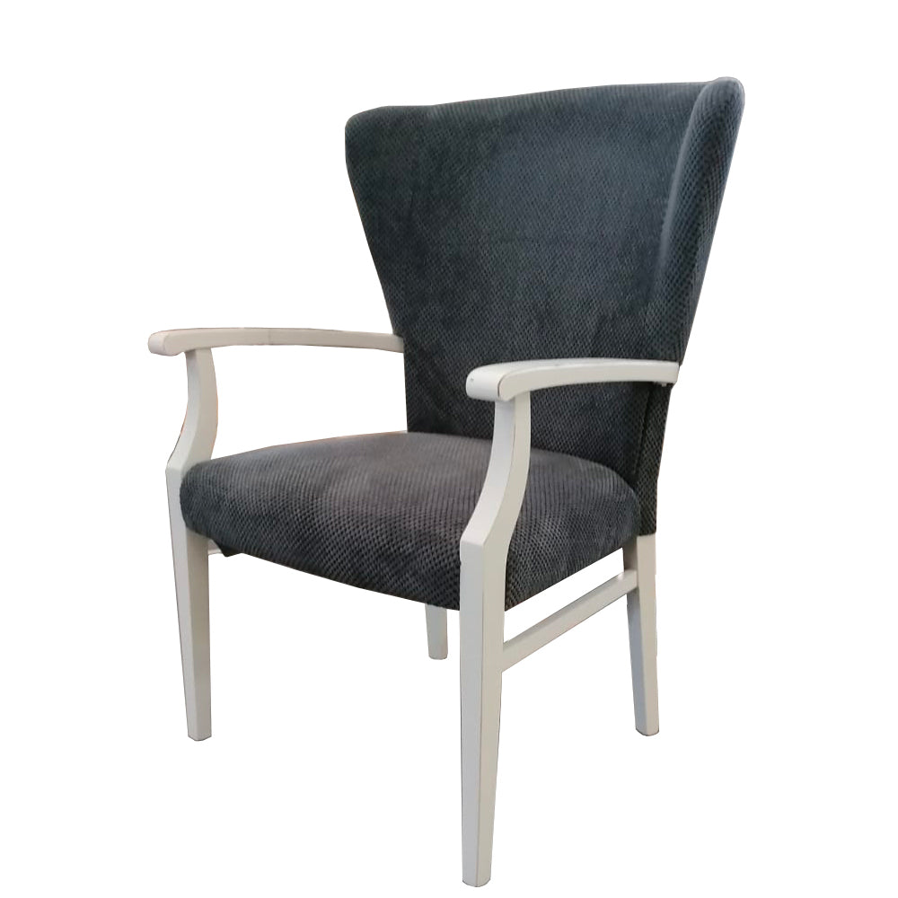 Fauteuil en bois et tissu avec dossier enveloppant Dumbo