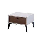Camera da letto con armadio con specchi e letto contenitore colore beige - Piedra