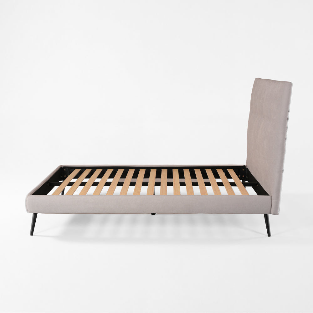 Letto una piazza e mezza con rete inclusa in tessuto colore grigio chiaro Stiletto